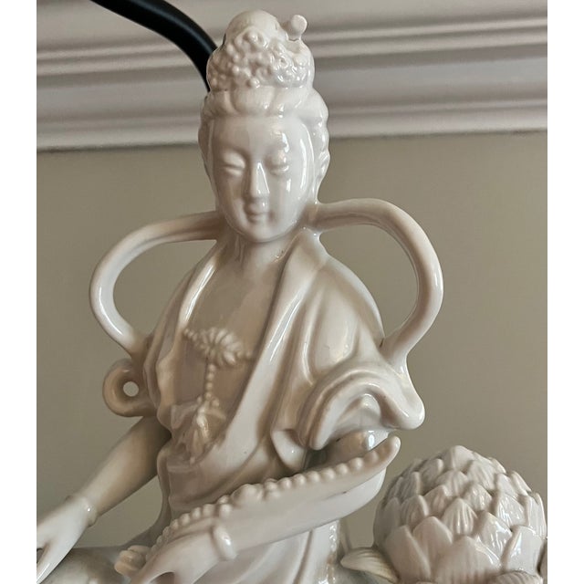 Blanc De Chine Figural MCM Asian Lamp For Sale - Image 4 of 11