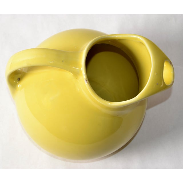 1940 Art Deco Hall California Yellow Art Deco Ball Glazed Pottery Stoneware Pitcher For Sale In Miami - Image 6 of 15