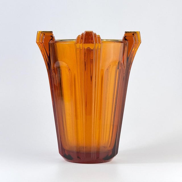 Bohemian Art Deco Amber Glass Vase, 1920s-1930s For Sale - Image 10 of 10