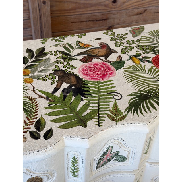 Traditional Vintage Baker Furniture Custom Painted Tropical Decoupage Appliqué Chest For Sale - Image 3 of 12
