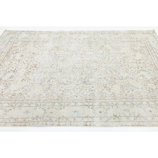 Textile Antique Shabby Chic Persian Kerman Rug - Hand-Knotted Muted Floral Wool in Ivory For Sale - Image 7 of 10