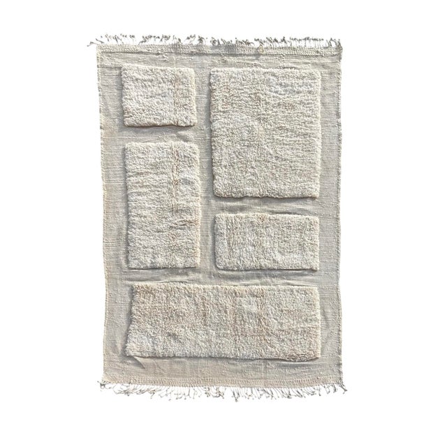 Moroccan Beni Mrirt Wool Rug, 1990 For Sale - Image 12 of 12