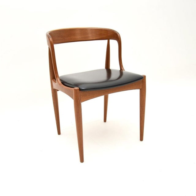 Mid-Century Modern Vintage Danish Teak Dining Chairs from Johannes Andersen, 1960s, Set of 8 For Sale - Image 3 of 11