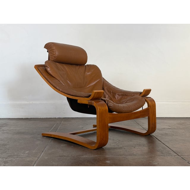Kroken teak and brown leather lounge chair by Ake Fribytter for Nelo in good vintage condition. Patinated leather, small...