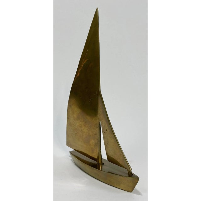 Mid-Century Modern Vintage Dolbi Cashier Attributed MCM Brass Sailboat For Sale - Image 3 of 5
