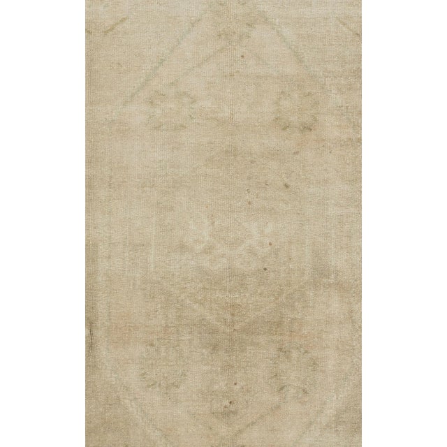 Traditional 1940s Vintage Turkish Anatolian Area Rug 3'11 X 7'4 For Sale - Image 3 of 6