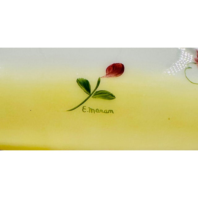 Victorian Vintage GWTW Creamy Yellow Milk Glass 18" Hand Painted Roses Lamp W/Bronze Base Signed E. Maram For Sale - Image 3 of 15