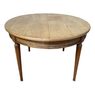 Louis XVI Style Extendable Round Table in Cherrywood with Brass Feet, 1890s For Sale
