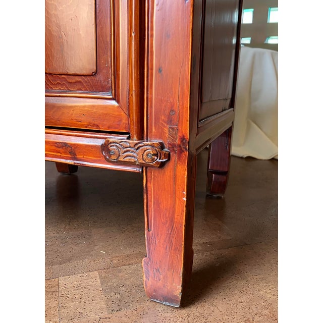 19th-Century Chinese Altar Coffer With "Cloud" Spandrels - Archival Label Discovery For Sale - Image 15 of 16