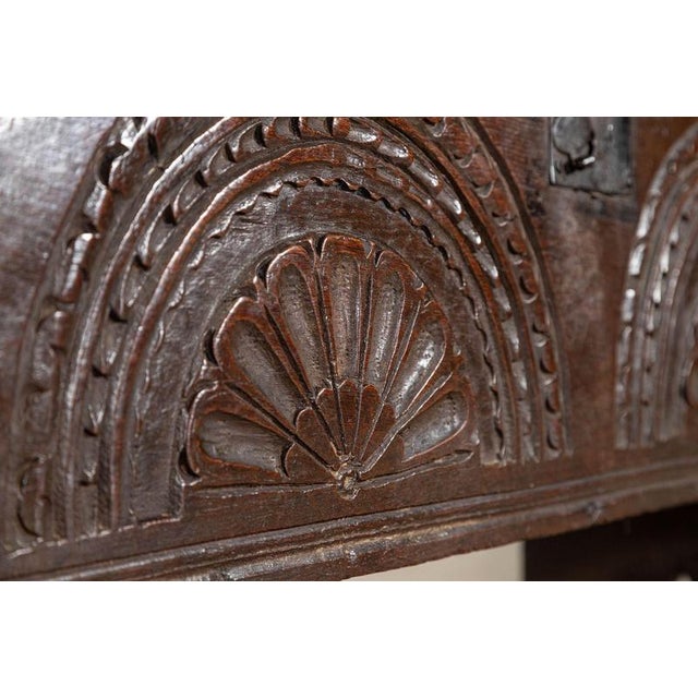 Circa 1690 17thC English Oak Coffer W103.5 x D35.5 x H54 cm Weight 25Kg