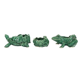 Set of 3 Vintage McCoy Planters - Turtle and Frogs For Sale