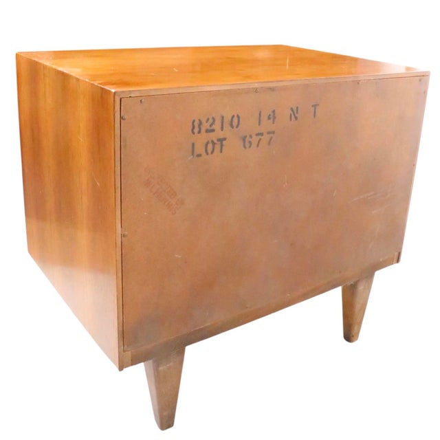Mid 20th Century Night Stand Table by American of Martinsville For Sale - Image 9 of 12