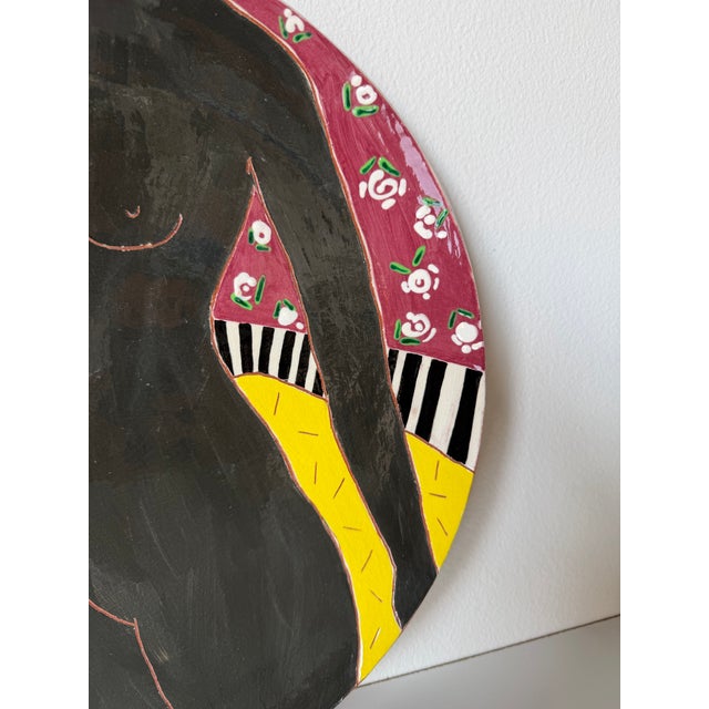 1980s 1980s Lois Barton Hand-Painted Modernist Figurative Art Ceramic Plate For Sale - Image 5 of 12