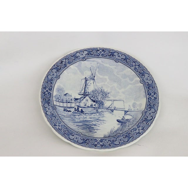 Boch Delfts Extra Large White Blue Porcelain Plate Royal Sphinx Holland 4896b For Sale - Image 17 of 18