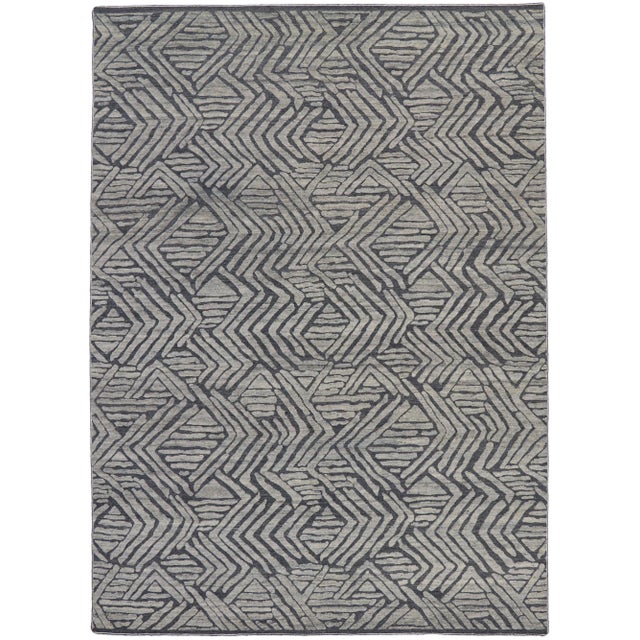 Modern Gray High-Low Rug - 09'09 X 13'06 For Sale - Image 10 of 10