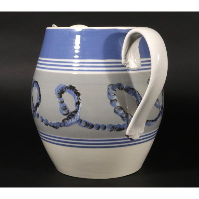 Early 19th Century English Pearlware Mocha Earthworm Jug, Staffordshire or Northern England For Sale - Image 5 of 10