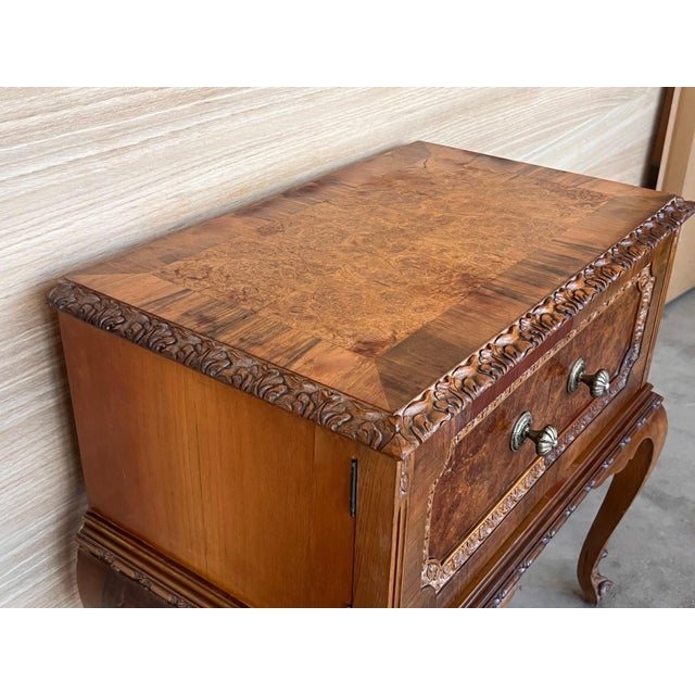 Art Deco French Nightstands with doors and Marble Top, 1930s, Set of 2 For Sale - Image 10 of 18