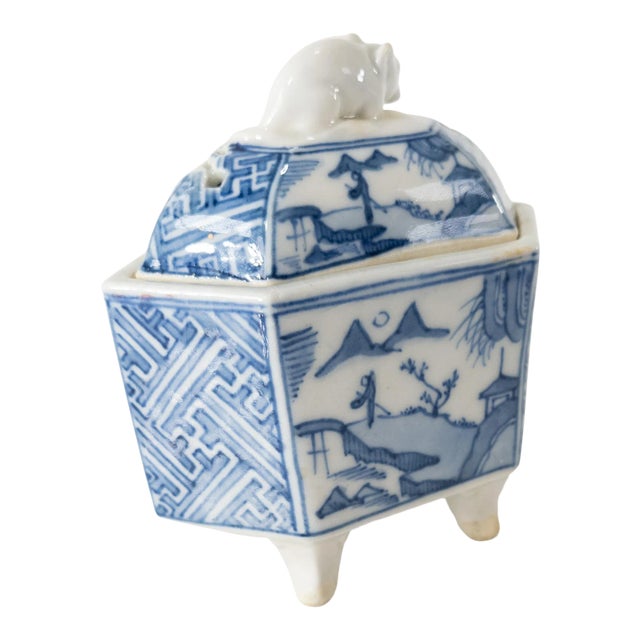 Japanese Blue and White Arita Kiln Incense Burner Censer For Sale