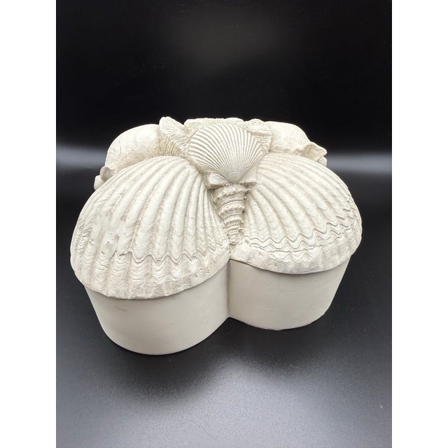 Early 21st Century Vintage 2004 House Parts Sculptural Seashell Heart-Shaped Box For Sale - Image 5 of 12