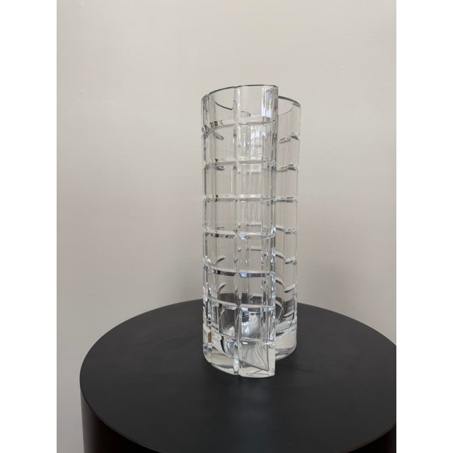 Tiffany and Co. 1980s Tiffany & Co Cut Crystal Vase For Sale - Image 4 of 14
