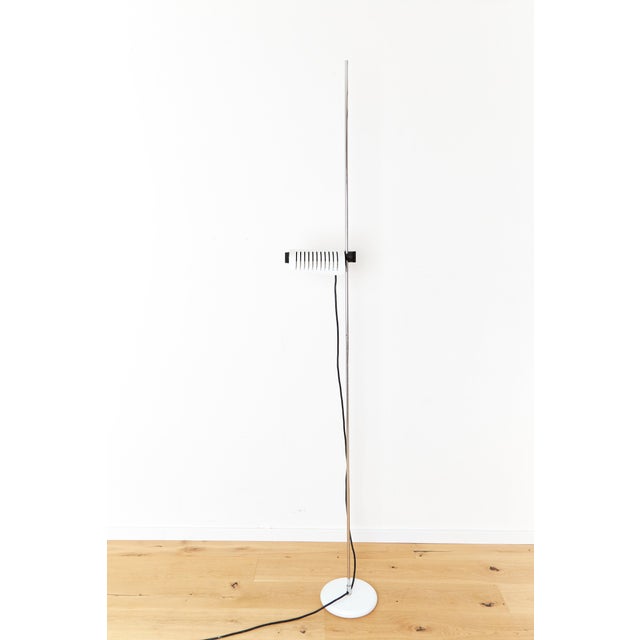 Model 626 Floor Lamp for Oluce by Joe Colombo, 1970s For Sale - Image 9 of 9