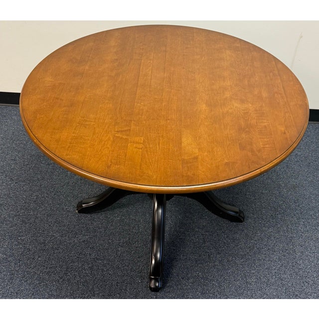 Ethan Allen Ethan Allen New Country 42” Round Dining Table For Sale - Image 4 of 10