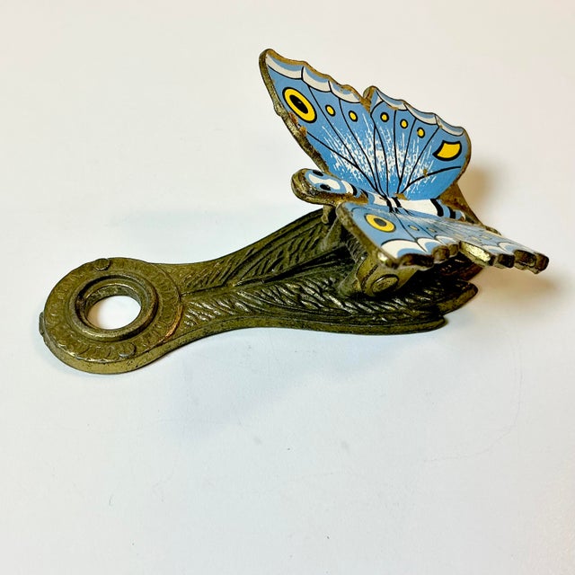 Metal 1970s Vintage Boho Chic Hollywood Regency Chippendale Brass & Enamel Butterfly Paper Clip For Sale - Image 7 of 10