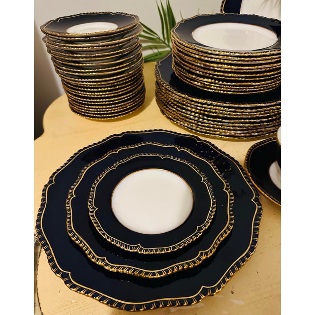 1950s 72 Pieces Royal Worcester English Porcelain Dinnerware Navy Blue & Gold Encrusted Set for 12 People For Sale - Image 5 of 12