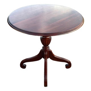 Vtg. Ethan Allen Georgian Style Pedestal End/Side/Center Table For Sale