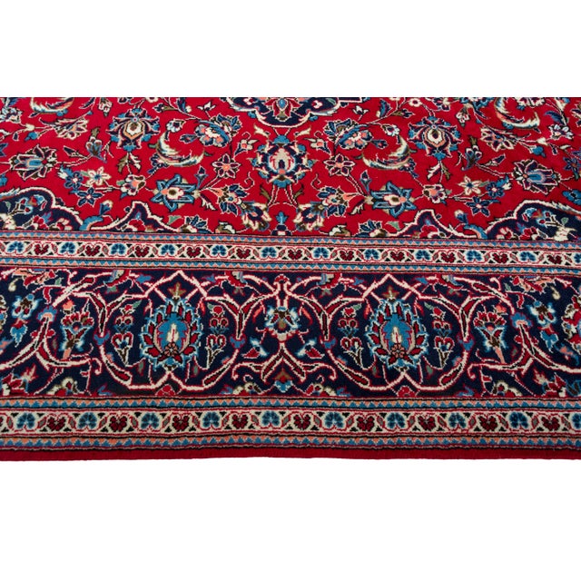 Textile Hand-Knotted Oriental Rug in Wool For Sale - Image 7 of 11