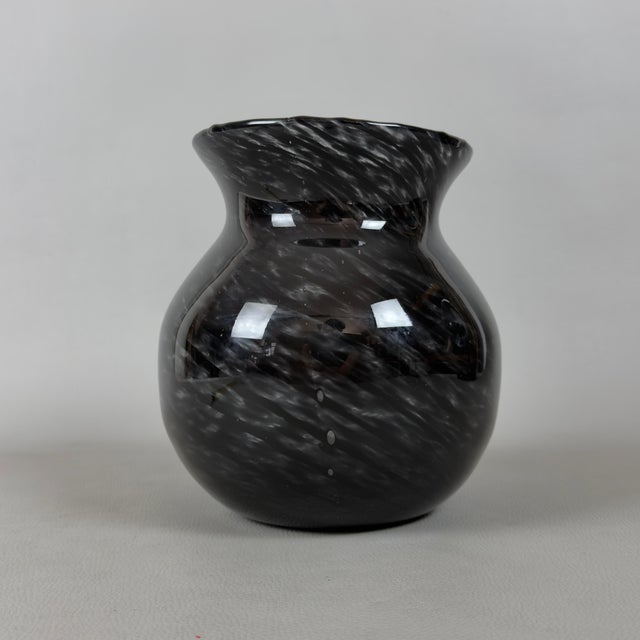 Modern Vintage Italian Murano Glass Vase, 1970s For Sale - Image 3 of 9