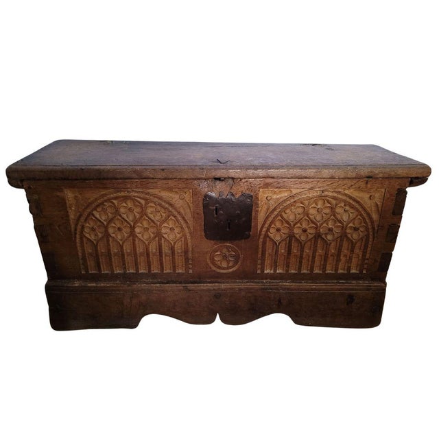 19th Century Gothic Chest in Oak Wood, North of Castile For Sale - Image 15 of 15