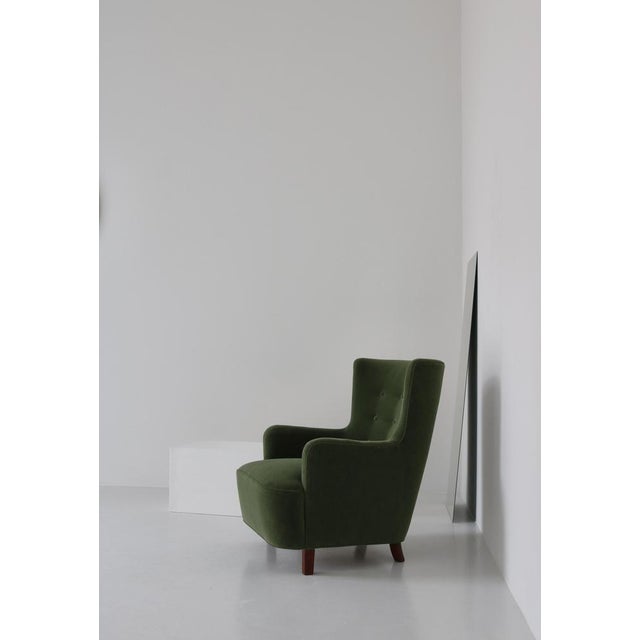 Scandinavian Modern Easy Chair in Green Mohair Velvet Fabric from Fritz Hansen, 1940s For Sale - Image 18 of 18