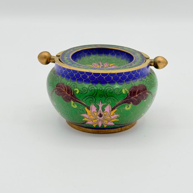 Mid-Century Cloisonné Enamel Revolving Ashtray in Green & Cobalt For Sale - Image 4 of 8