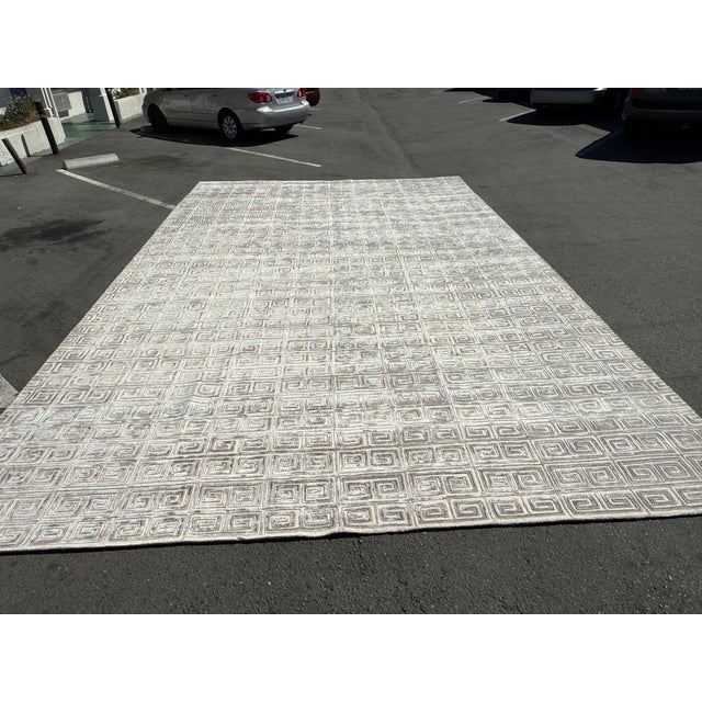 12ft 8in X 19ft 9in Decorator's Best Greek Key Merino Wool Area Rug For Sale - Image 10 of 17