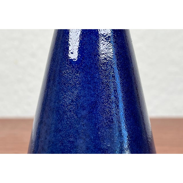 Mid-Century German Small Minimalist Studio Pottery Vase from BKW Böttger Keramik Wandsbek, Hamburg, 1960s For Sale - Image 4 of 13