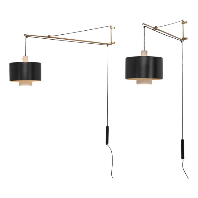 Italian Model 2061 Wall Lamps by Gaetano Sciolari for Stilnovo, 1954, Set of 2 For Sale
