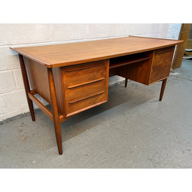 Mid-Century Modern Mid-Century Danish Teak Desk by Arne Vodder for h.p Hansen For Sale - Image 3 of 17