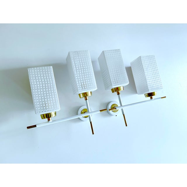 Mid-Century Modern French Glass Sconces, 1960s, Set of 2 For Sale - Image 4 of 18