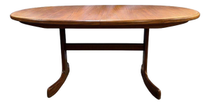 Mid-Century Teak Whale Tail Extending Dining Table from G-Plan