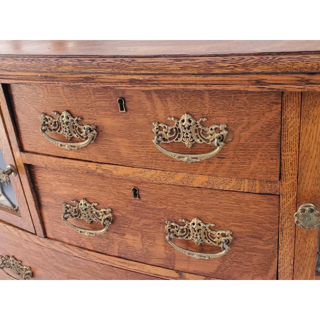 Victorian Tiger Oak Server Sideboard With Leaded Glass Doors & Claw