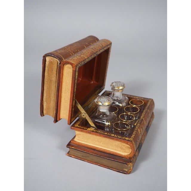 French Leather Faux Book Stack Cave a Liqueur, Circa 1900 - Set of 7 For Sale - Image 16 of 18