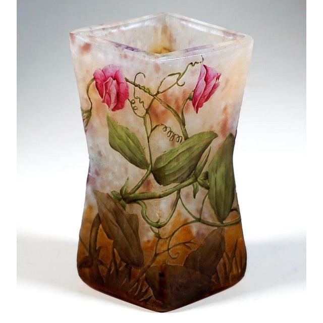 Art Nouveau Vase with Sweet Pea Decor from Daum Nancy, France, 1900 For Sale - Image 4 of 7