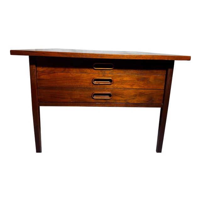 Attributed to Jack Cartwright for Founders Walnut Side Table With Drawers For Sale