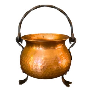 French Cauldron in Hammered Copper, Circa 1910 For Sale