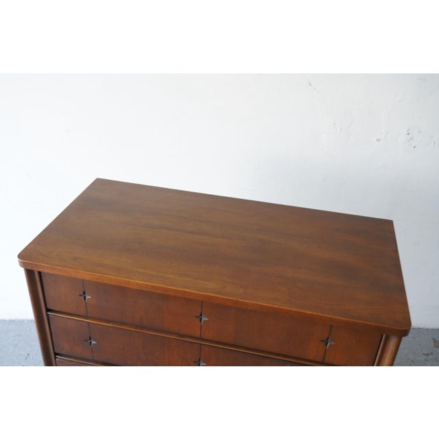 Mid-Century Modern Broyhill Saga Mid-Century Walnut Highboy Dresser For Sale - Image 3 of 11