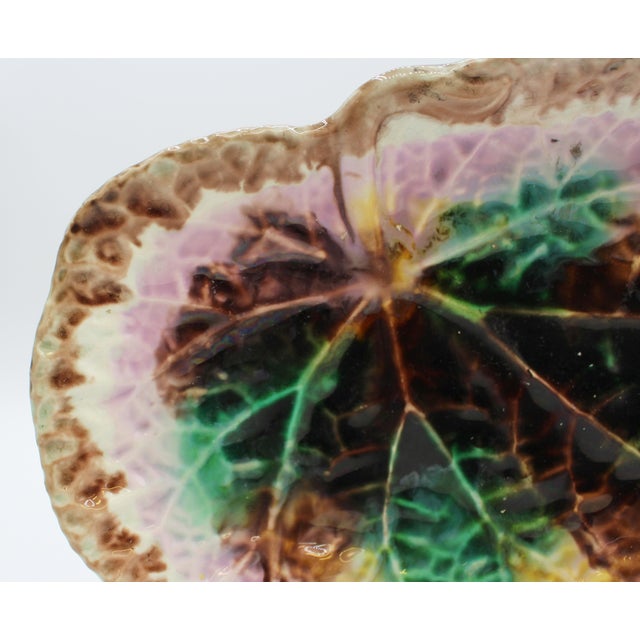 Victorian Circa 1880s English Majolica Begonia Leaf Sweetmeat Dish For Sale - Image 3 of 7