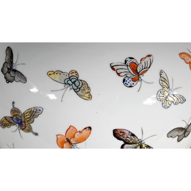 Butterflies Lamp in Chinese Porcelain, 1960 For Sale - Image 13 of 18