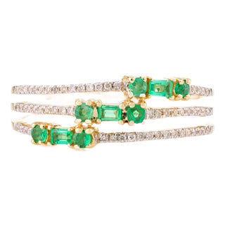 18k Gold Art Deco Emerald Diamond Cluster Wedding Band Ring Size 8 For Sale