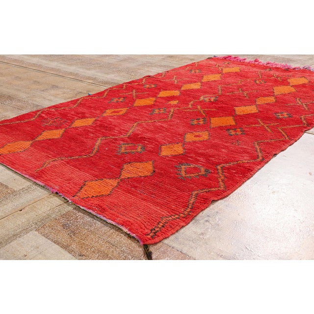 Red Vintage Boujad Moroccan Rug, 03'06 X 06'02 For Sale - Image 8 of 10